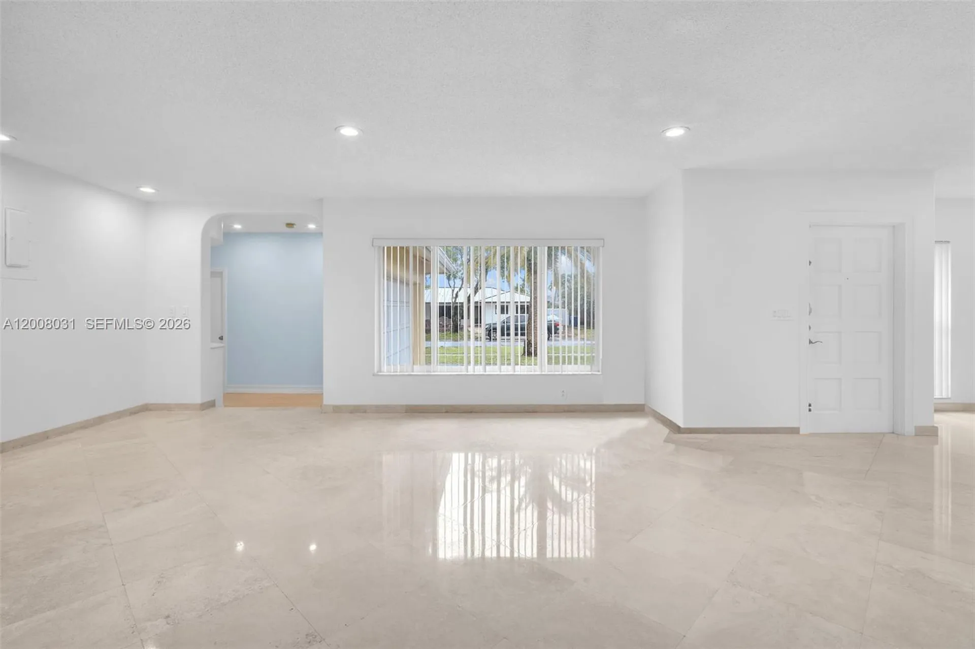 3441 N Hills Drive Hollywood FL 33021