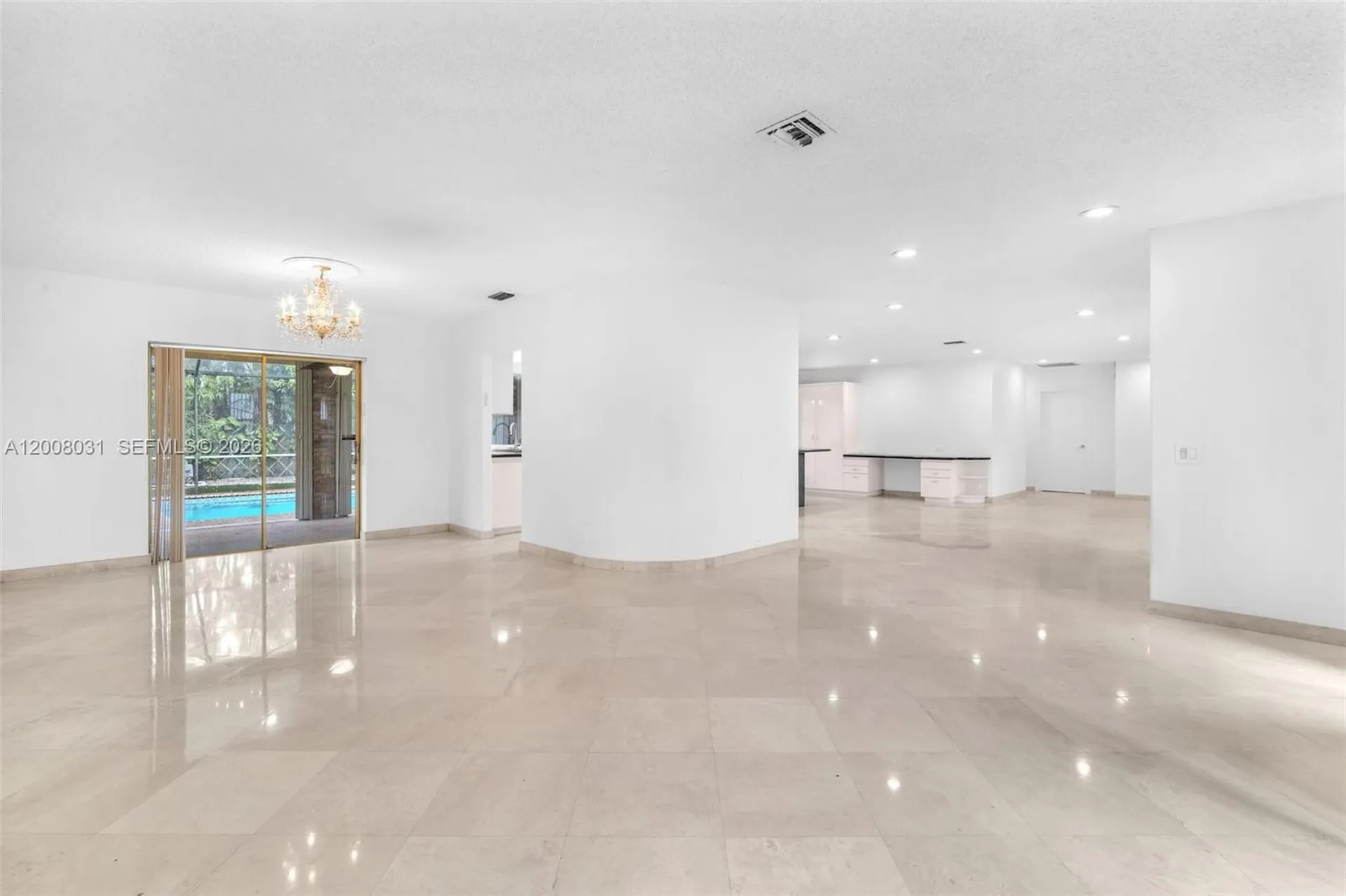 3441 N Hills Drive Hollywood FL 33021