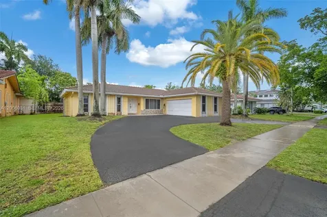 3441 N Hills Drive Hollywood FL 33021