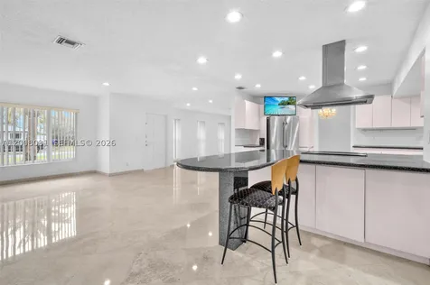 3441 N Hills Drive Hollywood FL 33021