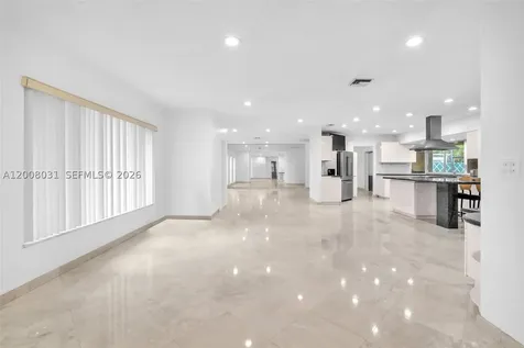 3441 N Hills Drive Hollywood FL 33021