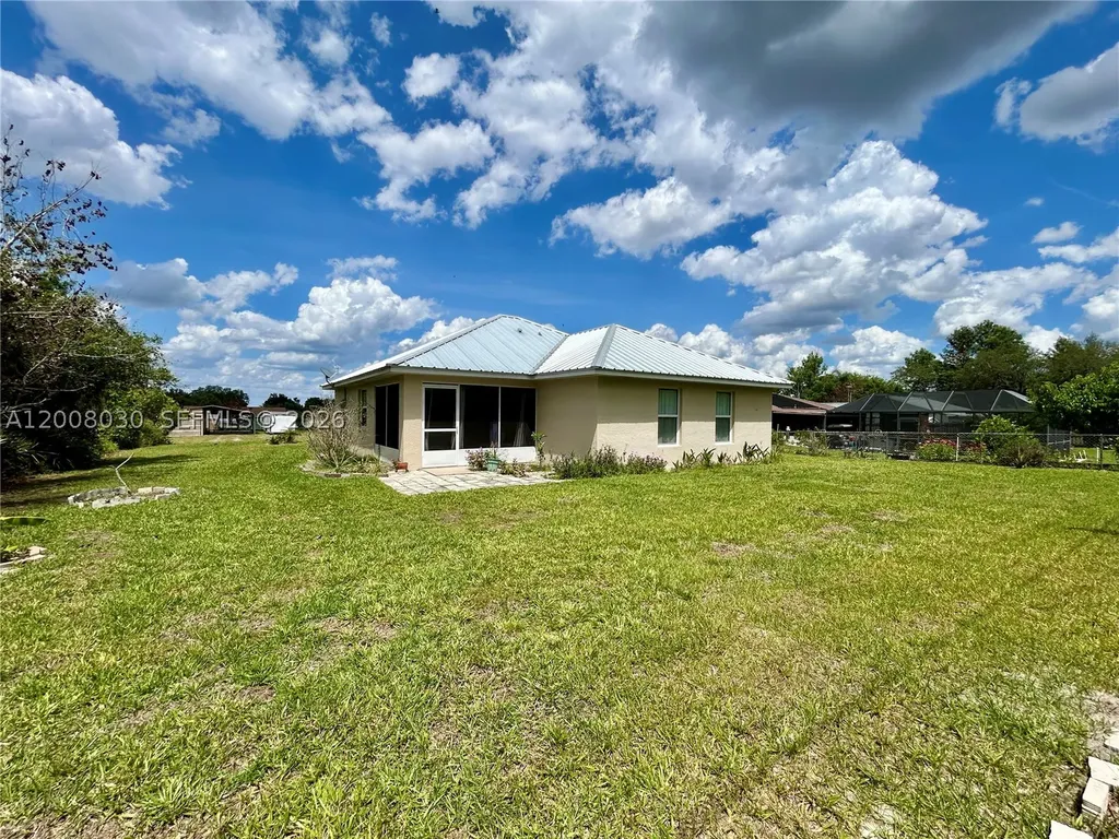 358 Lime Road NW Lake Placid FL 33852