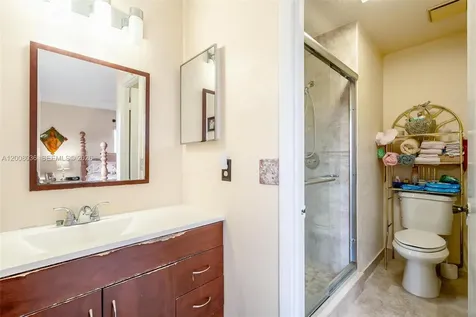 4829 SW 136th Place Miami FL 33175