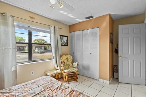 4829 SW 136th Place Miami FL 33175