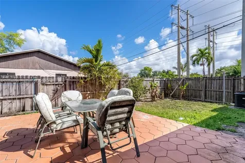 4829 SW 136th Place Miami FL 33175