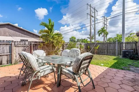 4829 SW 136th Place Miami FL 33175