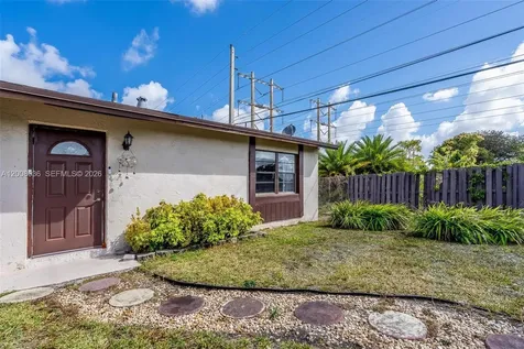 4829 SW 136th Place Miami FL 33175