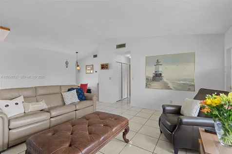 4829 SW 136th Place Miami FL 33175