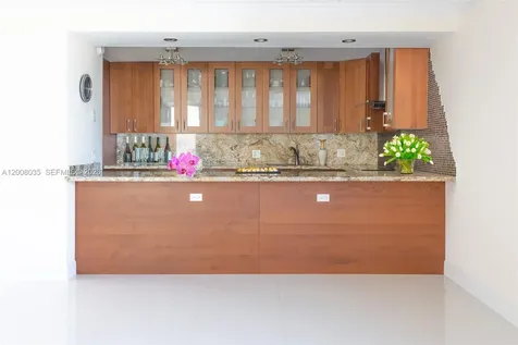 2000 S Ocean Boulevard Lauderdale By The Sea FL 33062