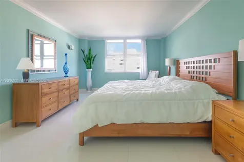 2000 S Ocean Boulevard Lauderdale By The Sea FL 33062
