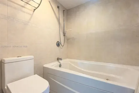 2000 S Ocean Boulevard Lauderdale By The Sea FL 33062