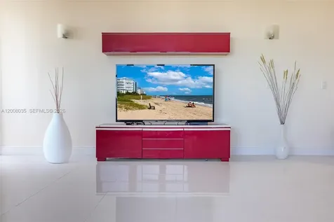 2000 S Ocean Boulevard Lauderdale By The Sea FL 33062