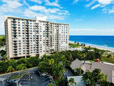 2000 S Ocean Boulevard Lauderdale By The Sea FL 33062