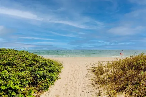 2000 S Ocean Boulevard Lauderdale By The Sea FL 33062