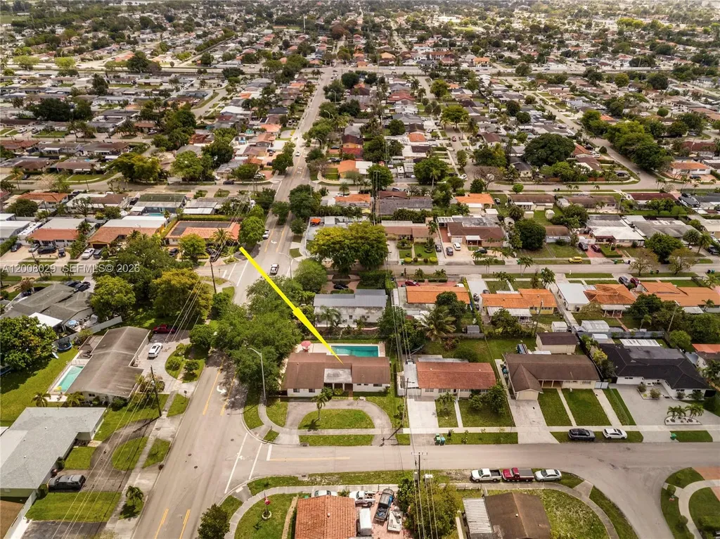 11335 NW 59th Court Hialeah FL 33012