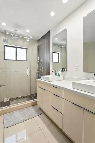 11335 NW 59th Court Hialeah FL 33012