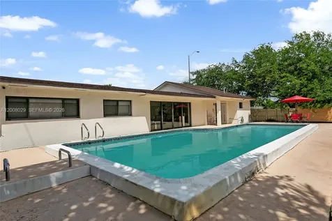 11335 NW 59th Court Hialeah FL 33012