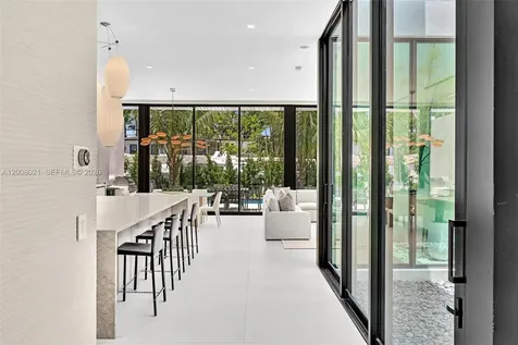 4504 Sheridan Avenue Miami Beach FL 33140