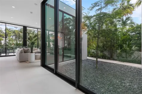 4504 Sheridan Avenue Miami Beach FL 33140