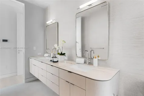 4504 Sheridan Avenue Miami Beach FL 33140
