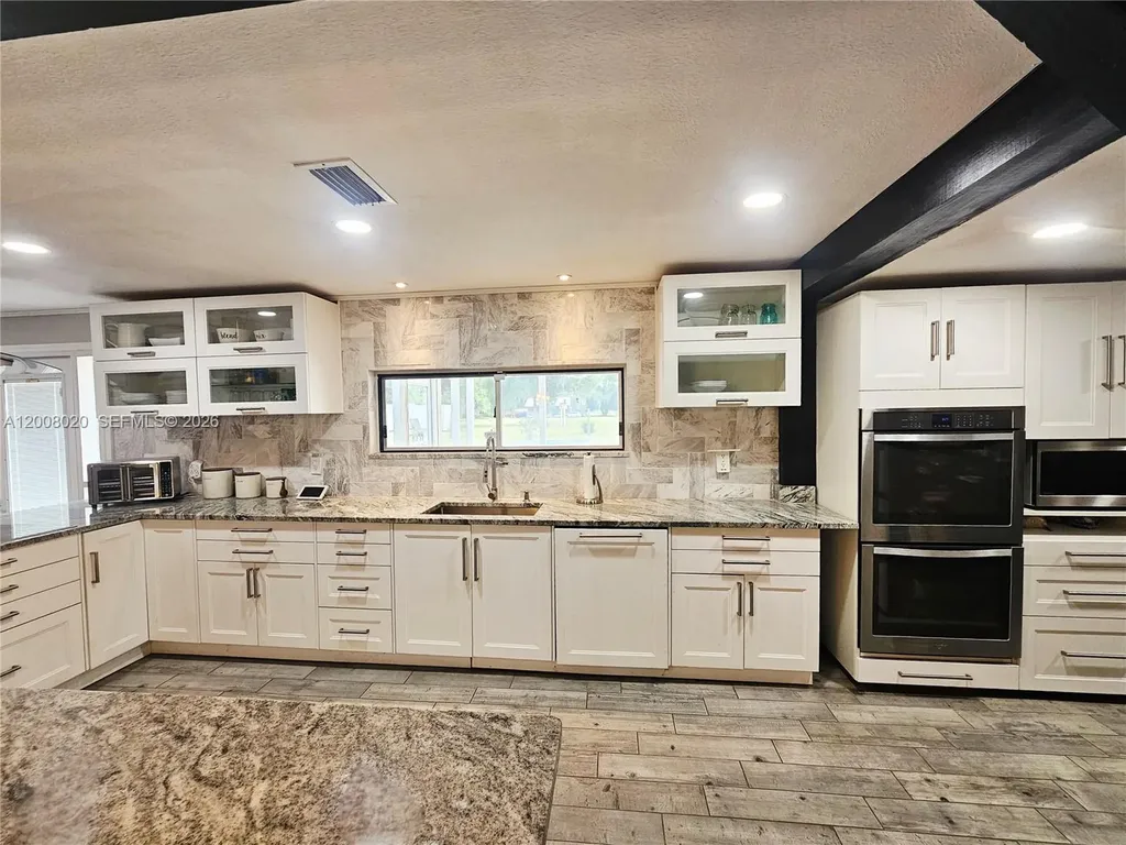 2445 SE Airport Estates Street Other City - In The State Of Florida FL 34266