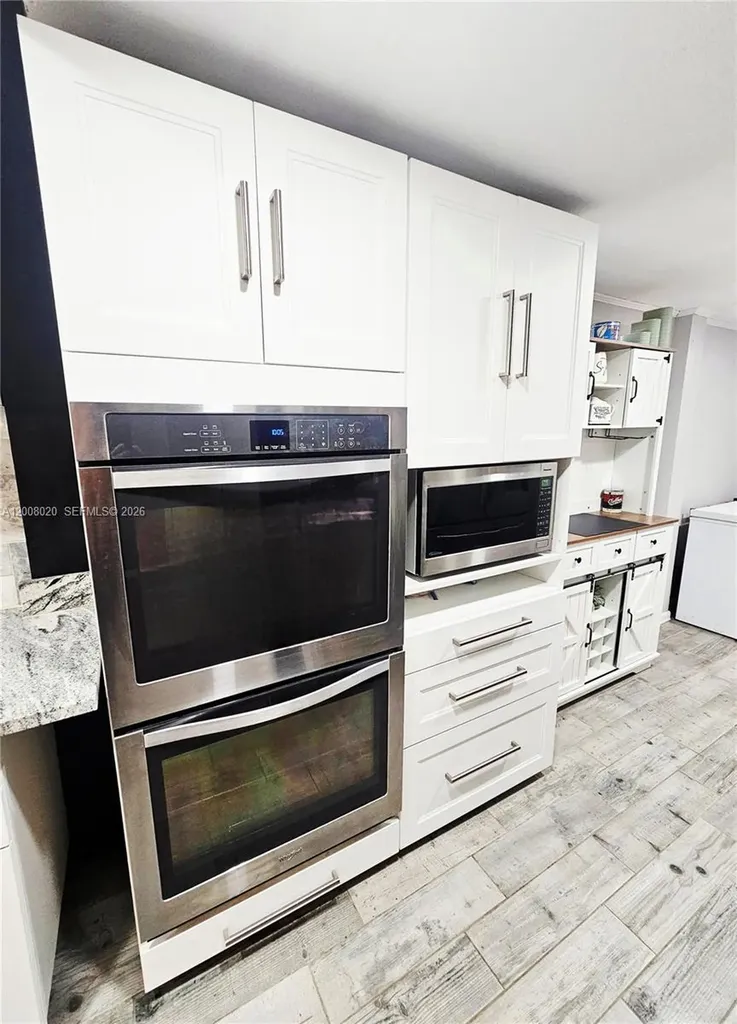 2445 SE Airport Estates Street Other City - In The State Of Florida FL 34266