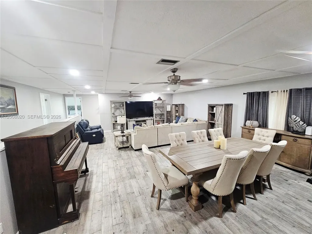 2445 SE Airport Estates Street Other City - In The State Of Florida FL 34266