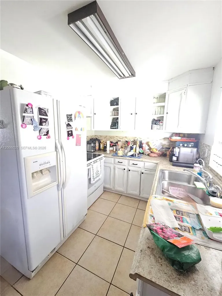 2445 SE Airport Estates Street Other City - In The State Of Florida FL 34266