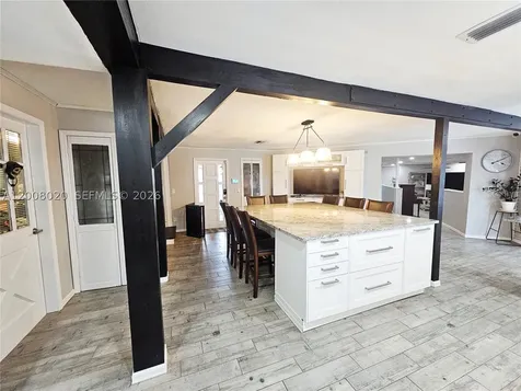 2445 SE Airport Estates Street Other City - In The State Of Florida FL 34266