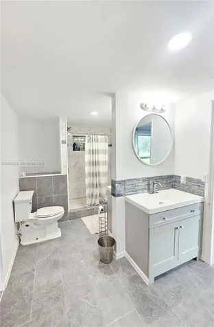 2445 SE Airport Estates Street Other City - In The State Of Florida FL 34266