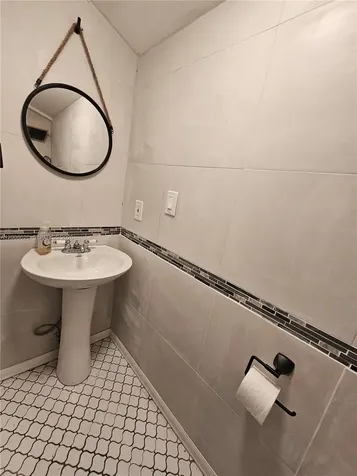 2445 SE Airport Estates Street Other City - In The State Of Florida FL 34266