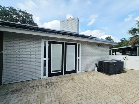 2445 SE Airport Estates Street Other City - In The State Of Florida FL 34266