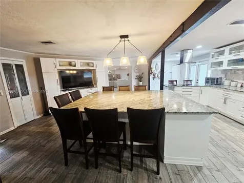 2445 SE Airport Estates Street Other City - In The State Of Florida FL 34266