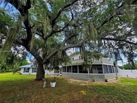 2445 SE Airport Estates Street Other City - In The State Of Florida FL 34266
