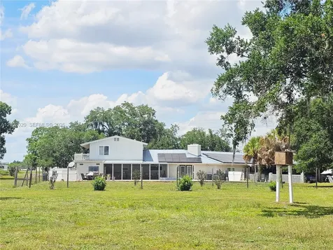 2445 SE Airport Estates Street Other City - In The State Of Florida FL 34266