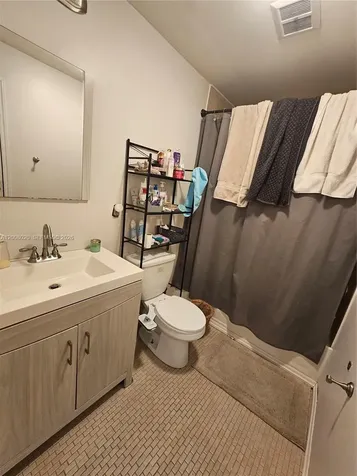 2445 SE Airport Estates Street Other City - In The State Of Florida FL 34266