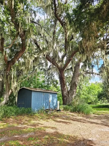 2445 SE Airport Estates Street Other City - In The State Of Florida FL 34266