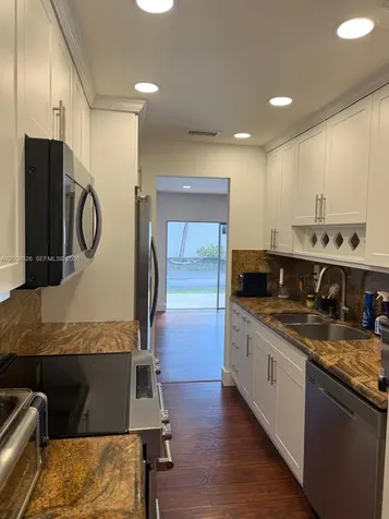 8208 NW 9th Court Plantation FL 33324