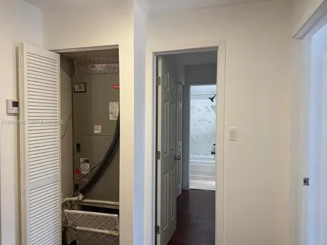 8208 NW 9th Court Plantation FL 33324