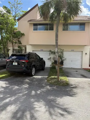 8208 NW 9th Court Plantation FL 33324