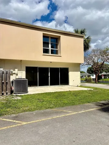 8208 NW 9th Court Plantation FL 33324