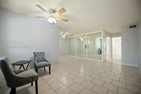 1431 S 14th Avenue Hollywood FL 33020
