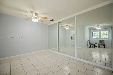 1431 S 14th Avenue Hollywood FL 33020