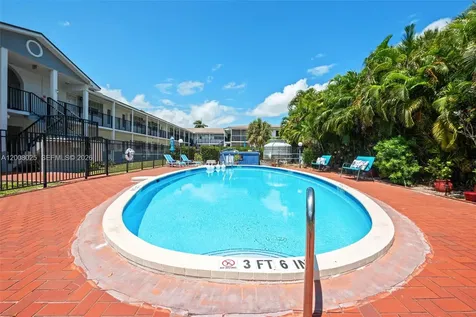 1431 S 14th Avenue Hollywood FL 33020