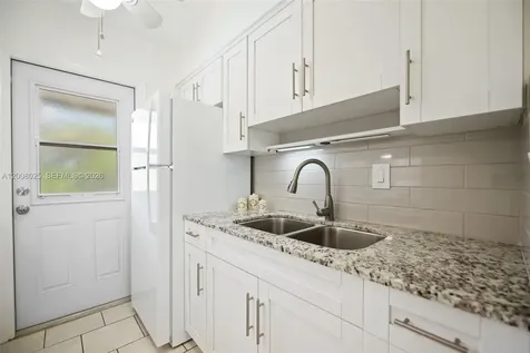 1431 S 14th Avenue Hollywood FL 33020