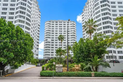 905 Brickell Bay Drive Miami FL 33131