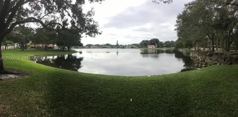 40 Chestnut Circle Cooper City FL 33026