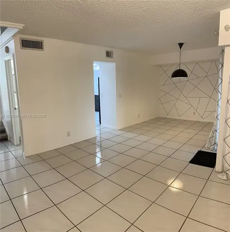 40 Chestnut Circle Cooper City FL 33026