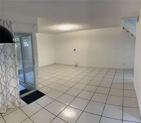 40 Chestnut Circle Cooper City FL 33026