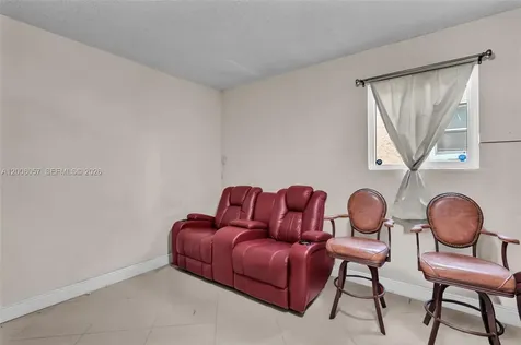 515 NE 11th Street Fort Lauderdale FL 33304